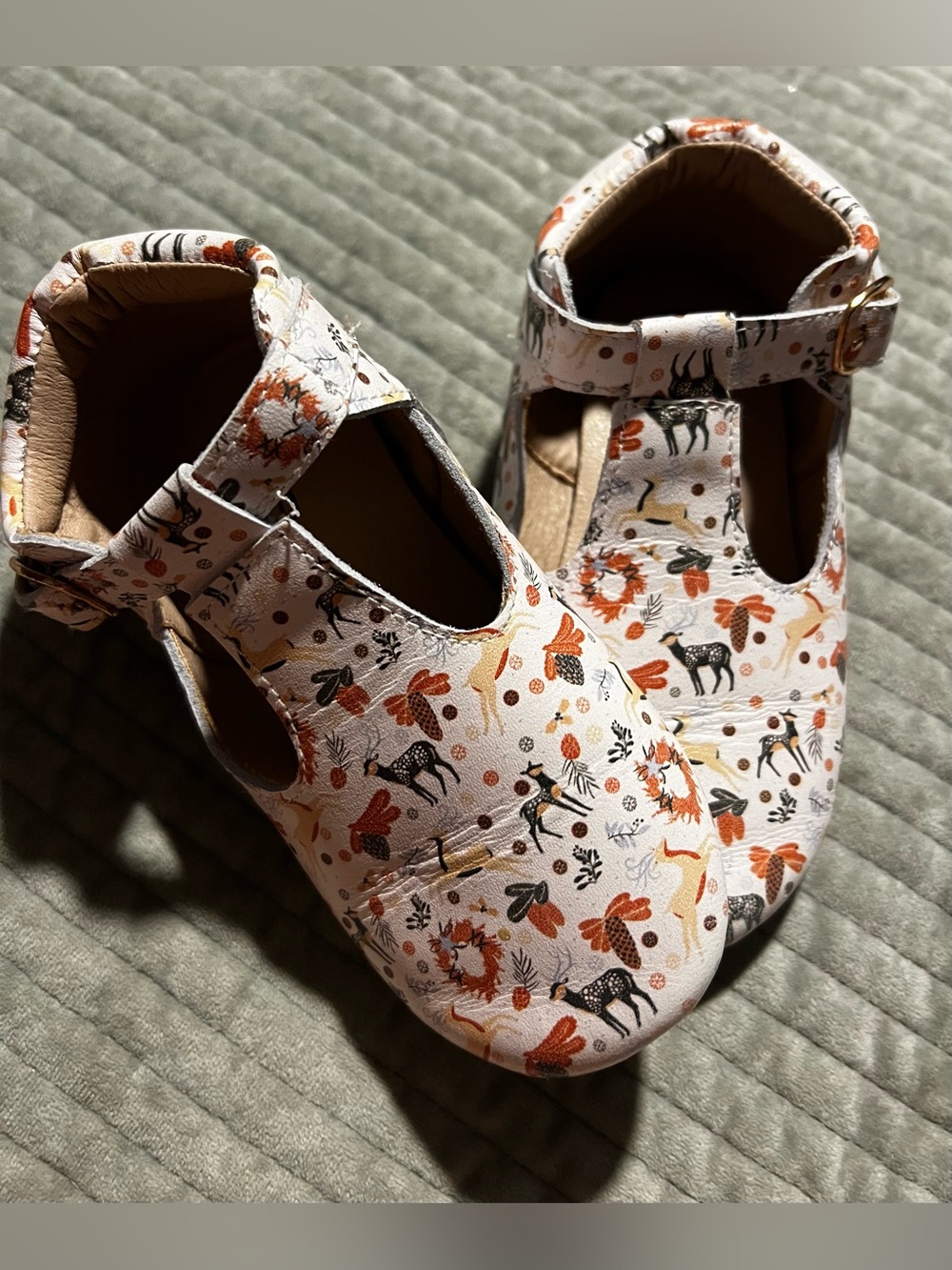 Monkey Feet Kids Floral & Deer T-Strap Shoes - White/Orange/Black